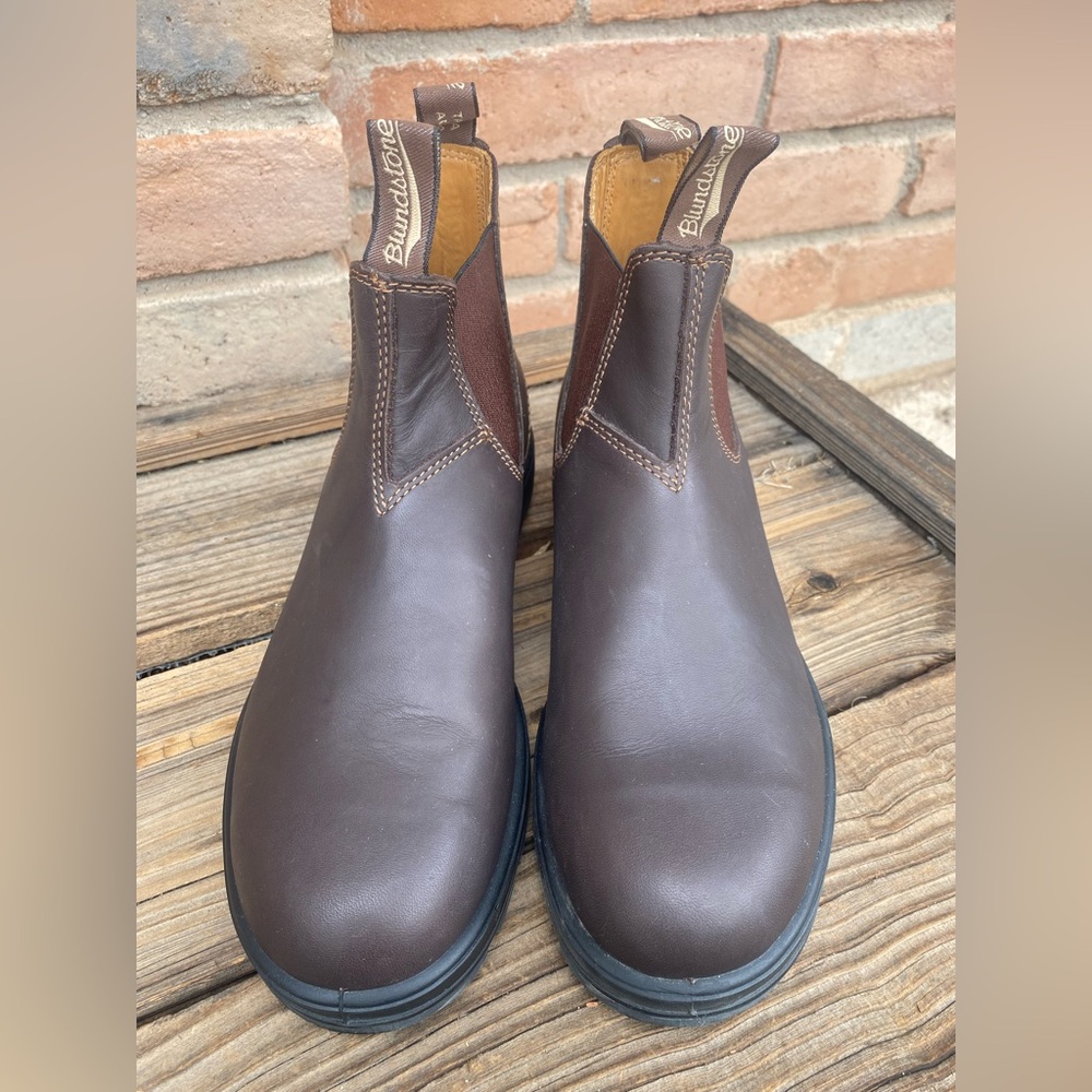 Blundstone 550 Chelsea Boots Walnut Brown - US Men’s 9.5 / US Women’s 11 / 42.5